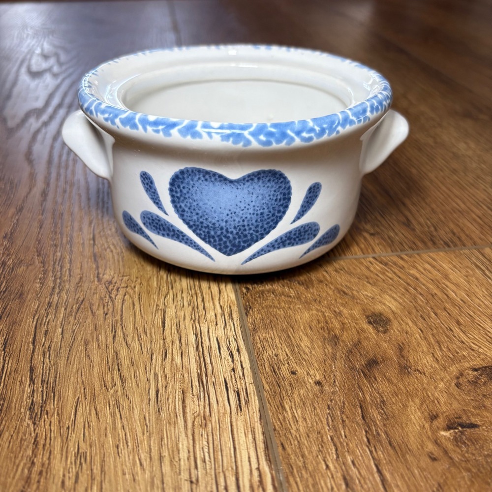 VTG Corelle Blue Heart Stoneware Sponge Rim Soup Crock White Planter Pot Cottage
